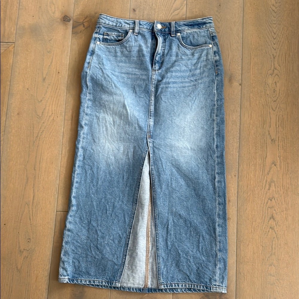 LOFT Women's Light Blue Denim Skirt